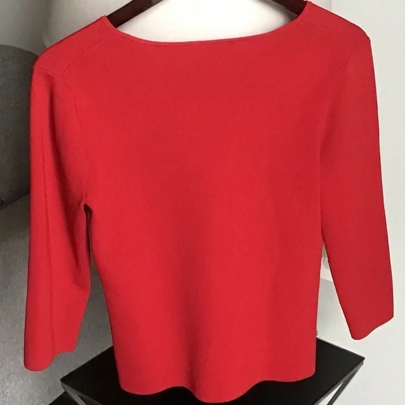 CABLE & GAUGE Women’s Medium 3/4 Sleeve Red Knit Top - Picture 3 of 6